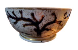 ****LOT WITHDRAWN****A large English porcelain bowl, possibly John Rose Coalport,