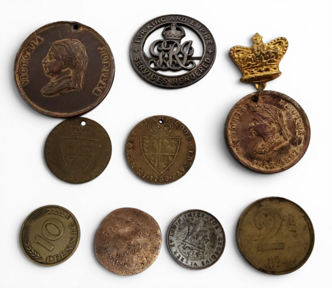 Antiques, Collectibles and Pictures Timed Auction