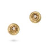 CHOPARD, A PAIR OF HAPPY DIAMONDS ICONS EARRINGS in 18ct yellow gold, each circular earring