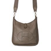 HERMÈS GRIS ETAIN CLEMENCE EVELYNE PM BAG Condition grade B-. Gris Etain Clemence leather exteri