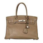 NO RESERVE - HERMÈS ETOUPE TOGO BIRKIN 30 BAG Condition grade B+. Etoupe Togo leather exterior wi