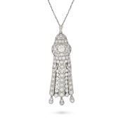 AN EXQUISITE ANTIQUE BELLE EPOQUE DIAMOND PENDANT NECKLACE / BROOCH, CIRCA 1910 the pendant designed