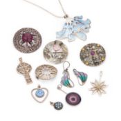 A COLLECTION OF CELTIC SILVER JEWELLERY