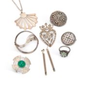 A COLLECTION OF SILVER CELTIC JEWELLERY
