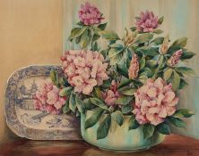 L. STEVENS FRSA (20TH CENTURY) STILL LIFE OF FLOWERS