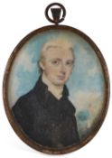 EARLY 19TH CENTURY ENGLISH SCHOOL PORTRAIT MINIATURE OF A GENTLEMAN