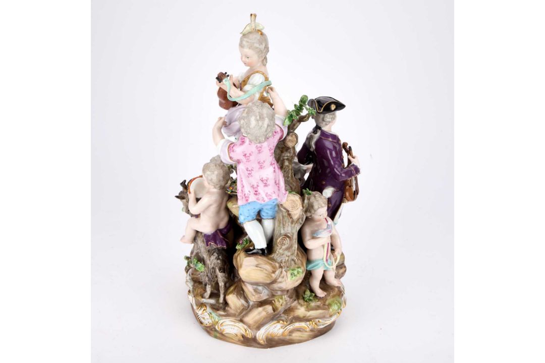 A MEISSEN PORCELAIN FIGURAL GROUP 19TH CENTURY - Image 3 of 6