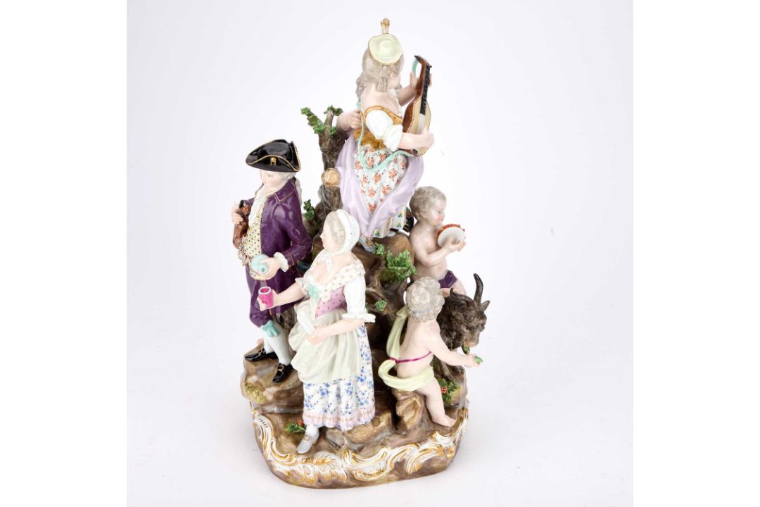 A MEISSEN PORCELAIN FIGURAL GROUP 19TH CENTURY - Image 5 of 6