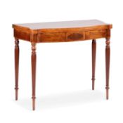A GOOD GEORGE III STYLE MAHOGANY SERPENTINE FOLDOVER TEA TABLE