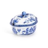 A DERBY BLUE AND WHITE PORCELAIN COVERED TUREEN CIRCA 1775