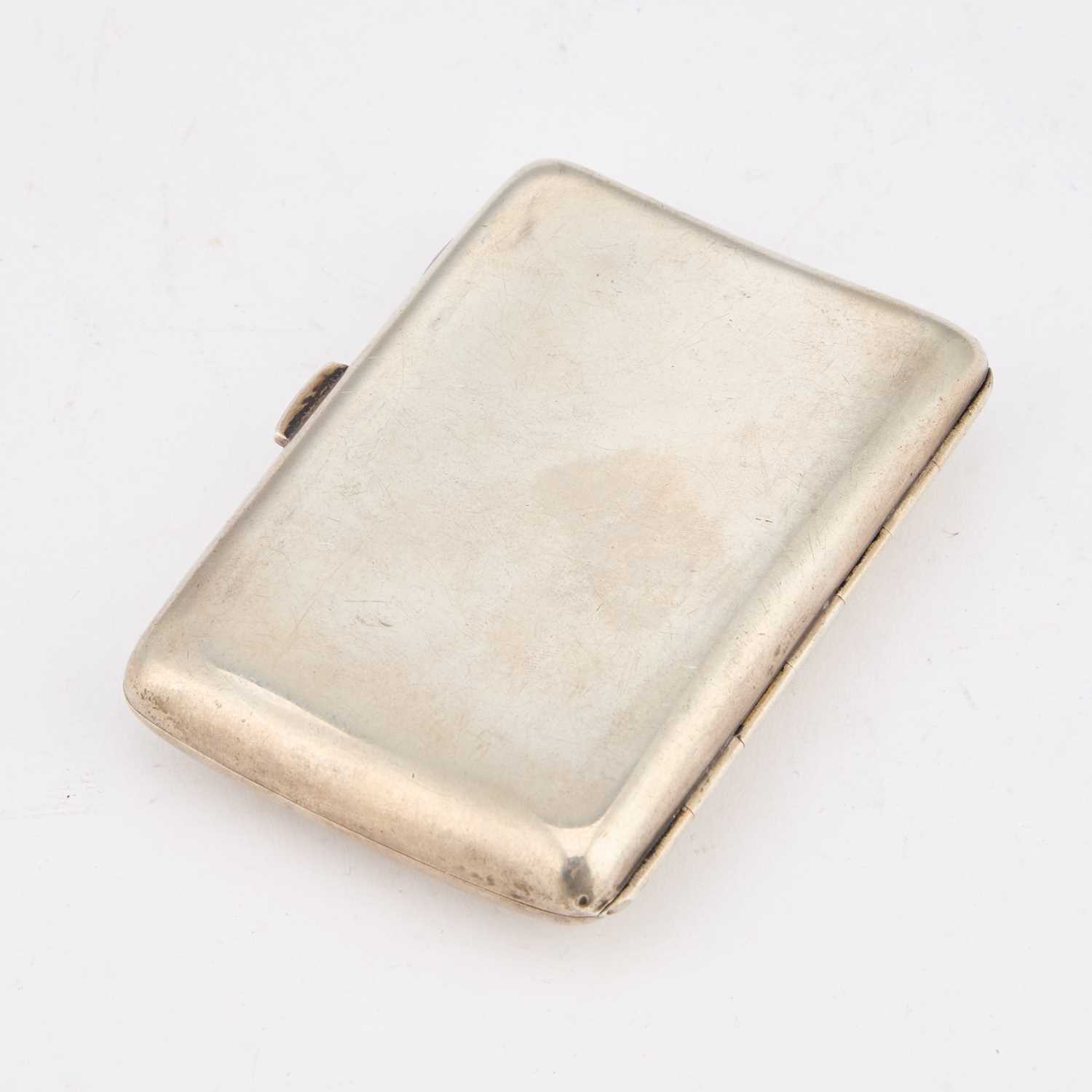 AN EARLY 20TH CENTURY AUSTRIAN SILVER AND ENAMEL CIGARETTE CASE - Image 2 of 3