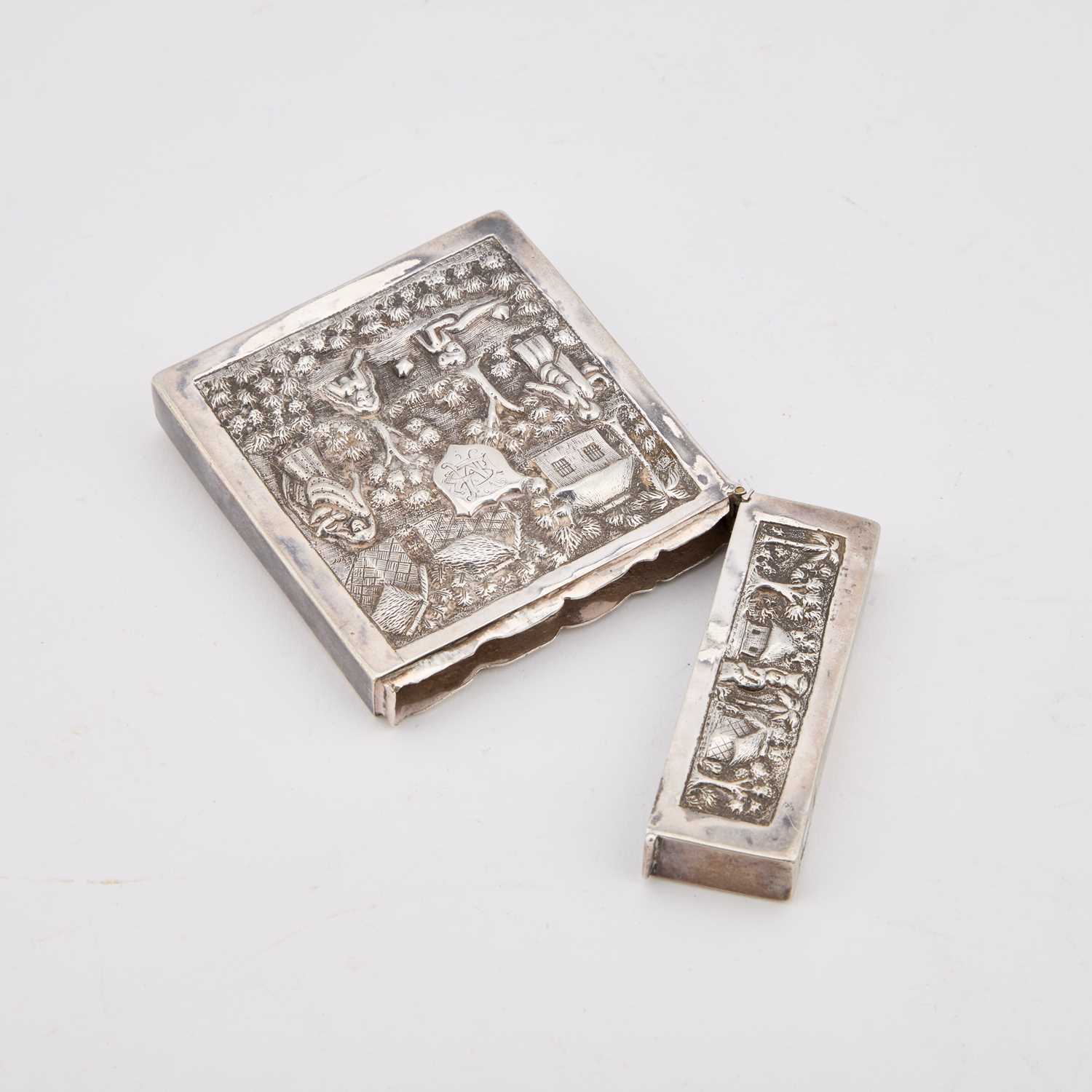 A LATE 19TH CENTURY INDIAN SILVER CARD CASE - Image 3 of 3