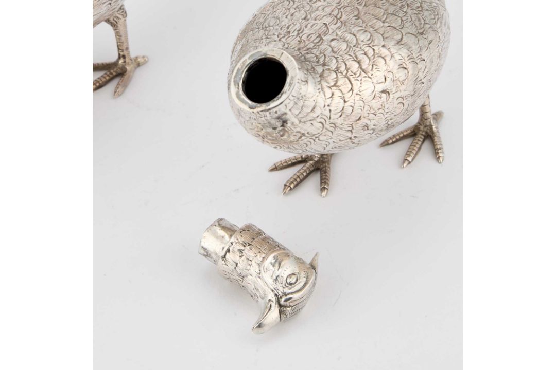 A PAIR OF CONTINENTAL SILVER TABLE PHEASANTS - Image 2 of 2