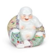 A CHINESE FAMILLE ROSE PORCELAIN FIGURE OF BUDAI (THE LAUGHING BUDDHA)