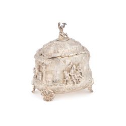FINE ART & ANTIQUES (TIMED ONLINE)