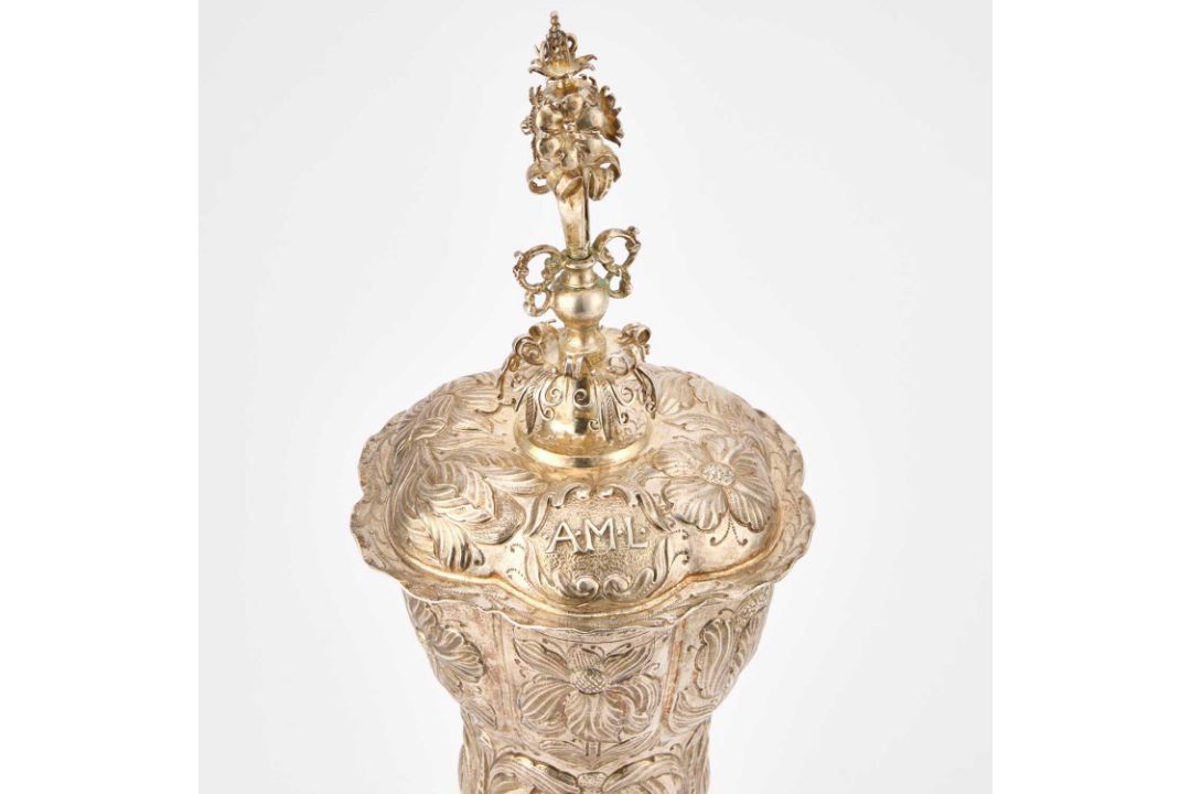 A CONTINENTAL SILVER CHALICE AND COVER - Image 3 of 3