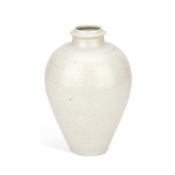 A CHINESE CIZHOU CREAM-GLAZED MEIPING VASE