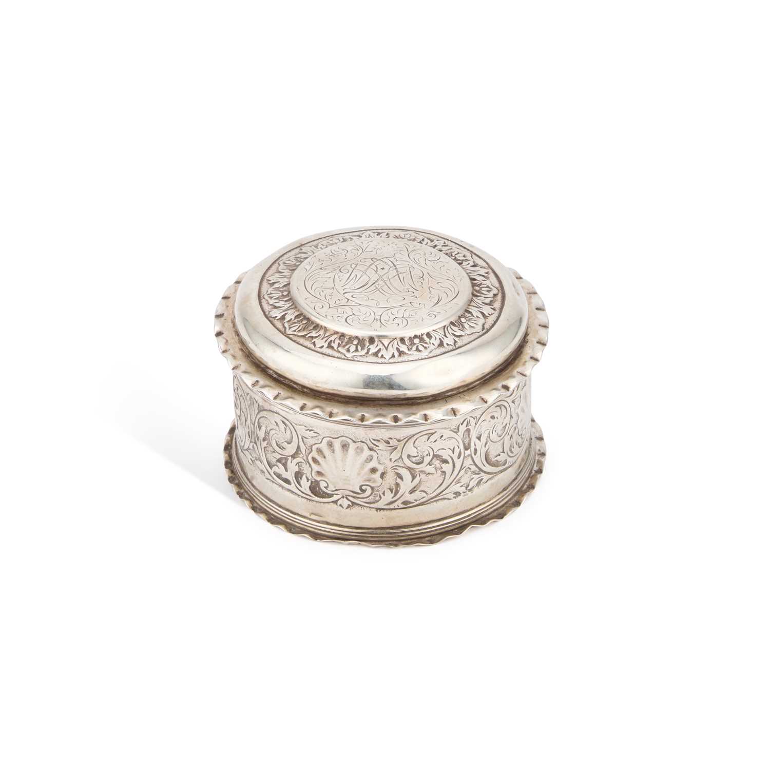 AN EARLY 18TH CENTURY DANISH SILVER BOX