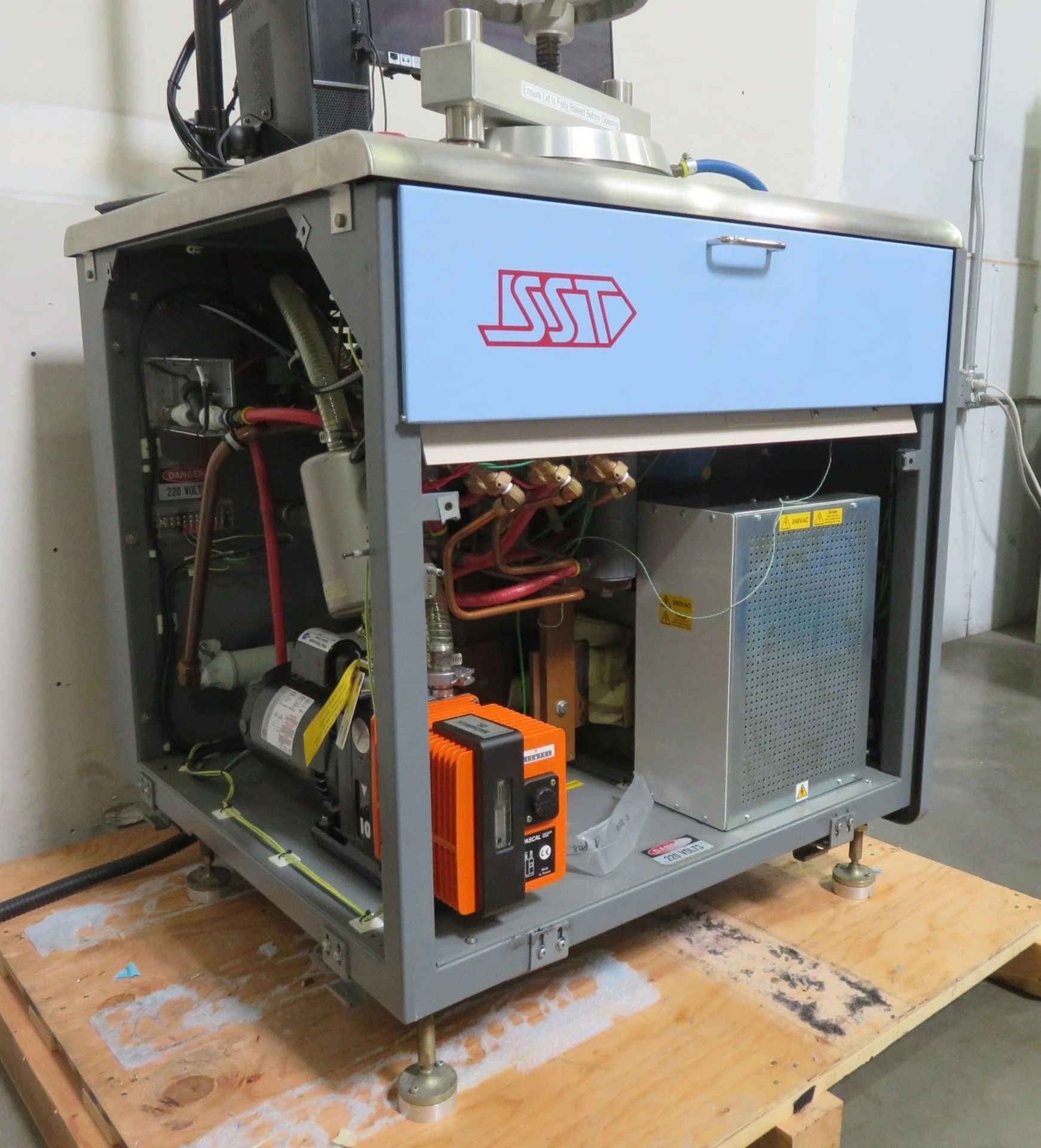 JLS Designs SST DAP 2200 Vacuum Sealing Soldering Furnace w/ Flat Panel - Gilroy - Image 11 of 20