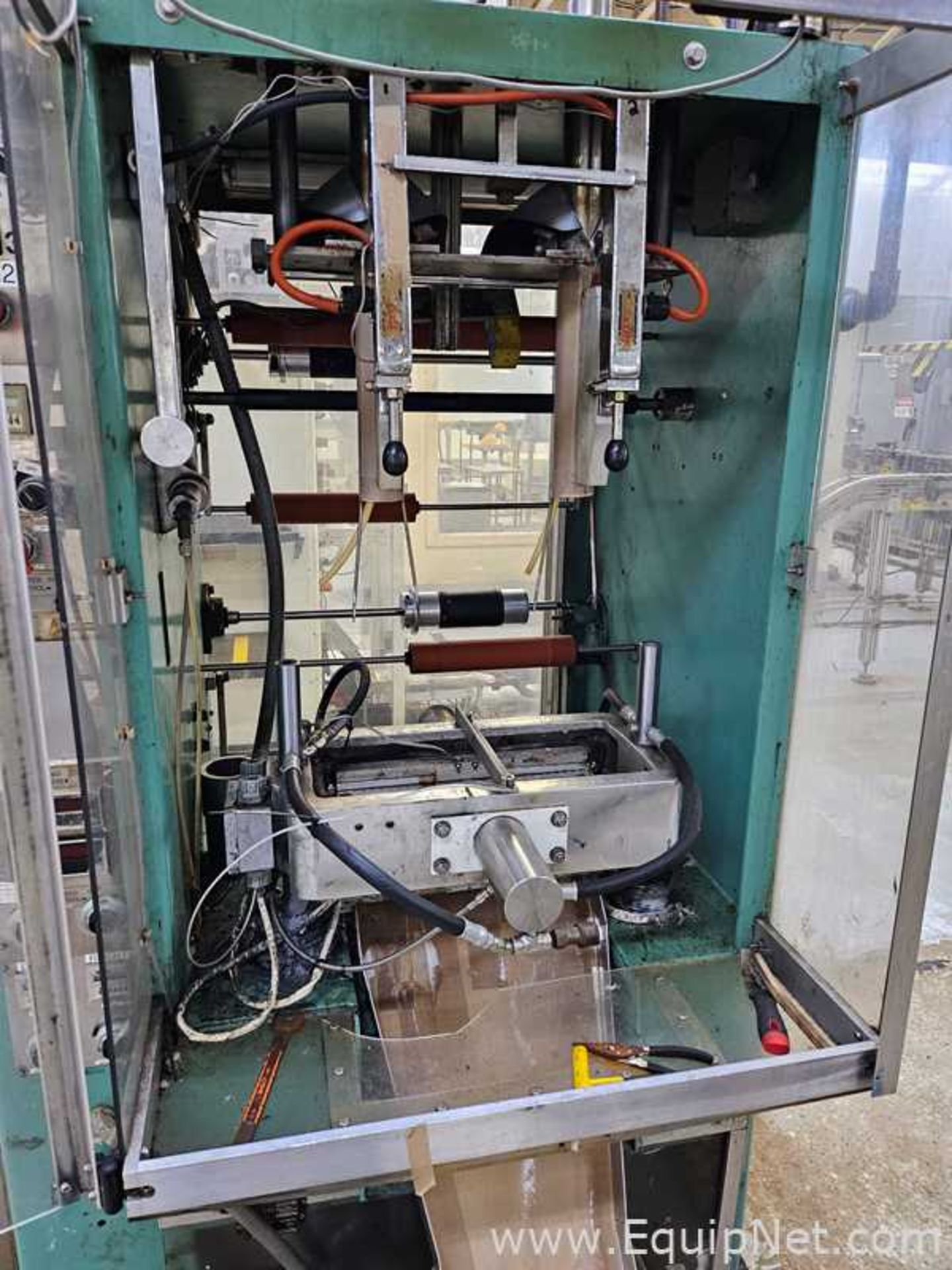 General Packaging Equipment 70L2C Vertical Form Fill Seal Machine - Image 7 of 10