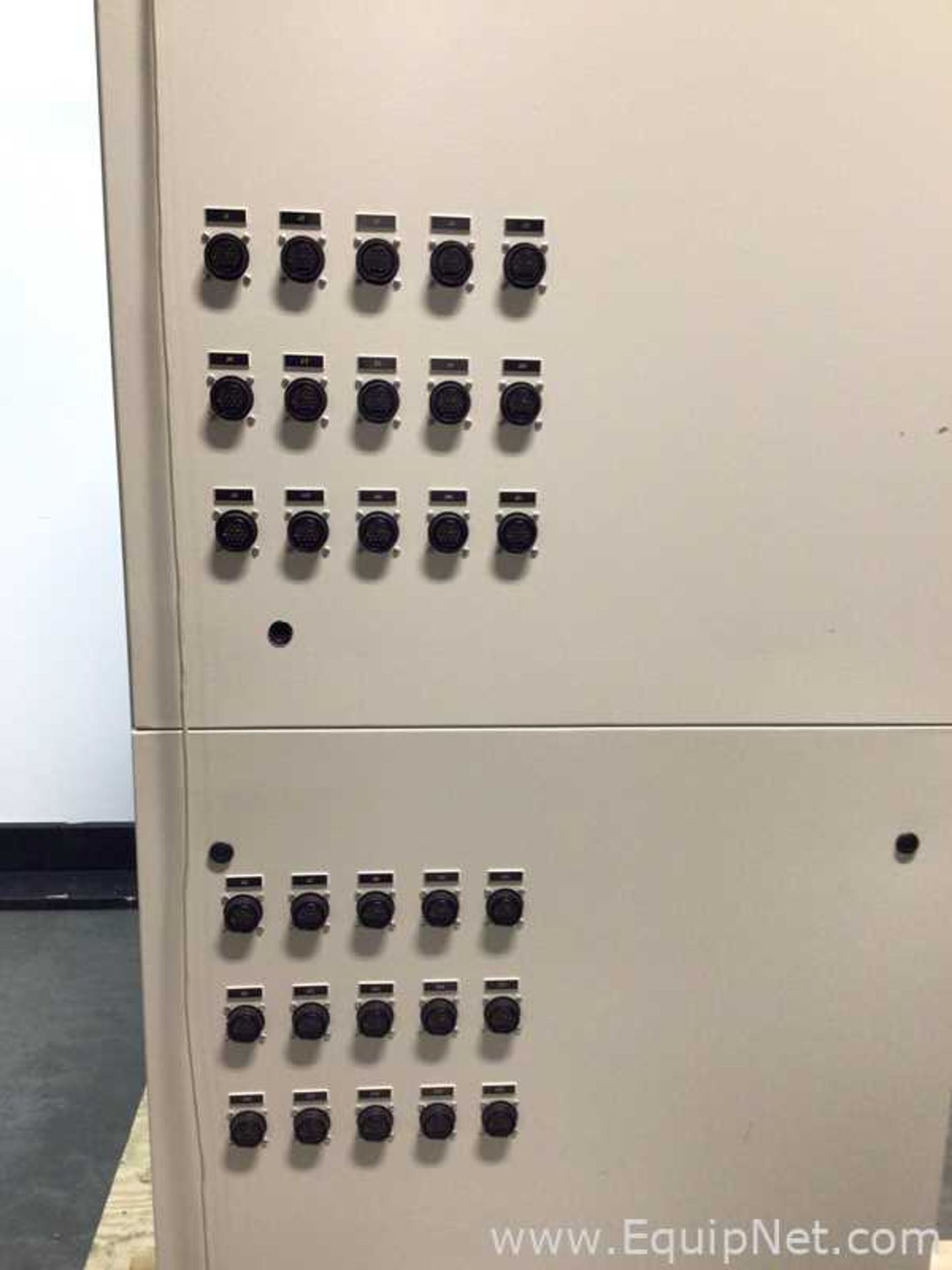 Thermotron PTS-NGHAST-120 Biased controller - Image 6 of 9