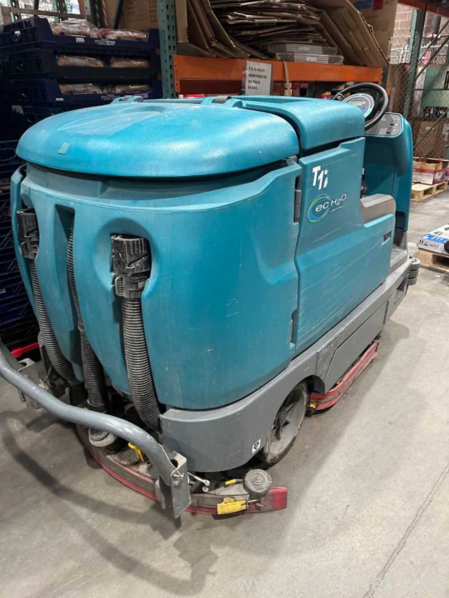 Tennant T17 Battery-Powered Ride-On Floor Scrubber - Image 9 of 12