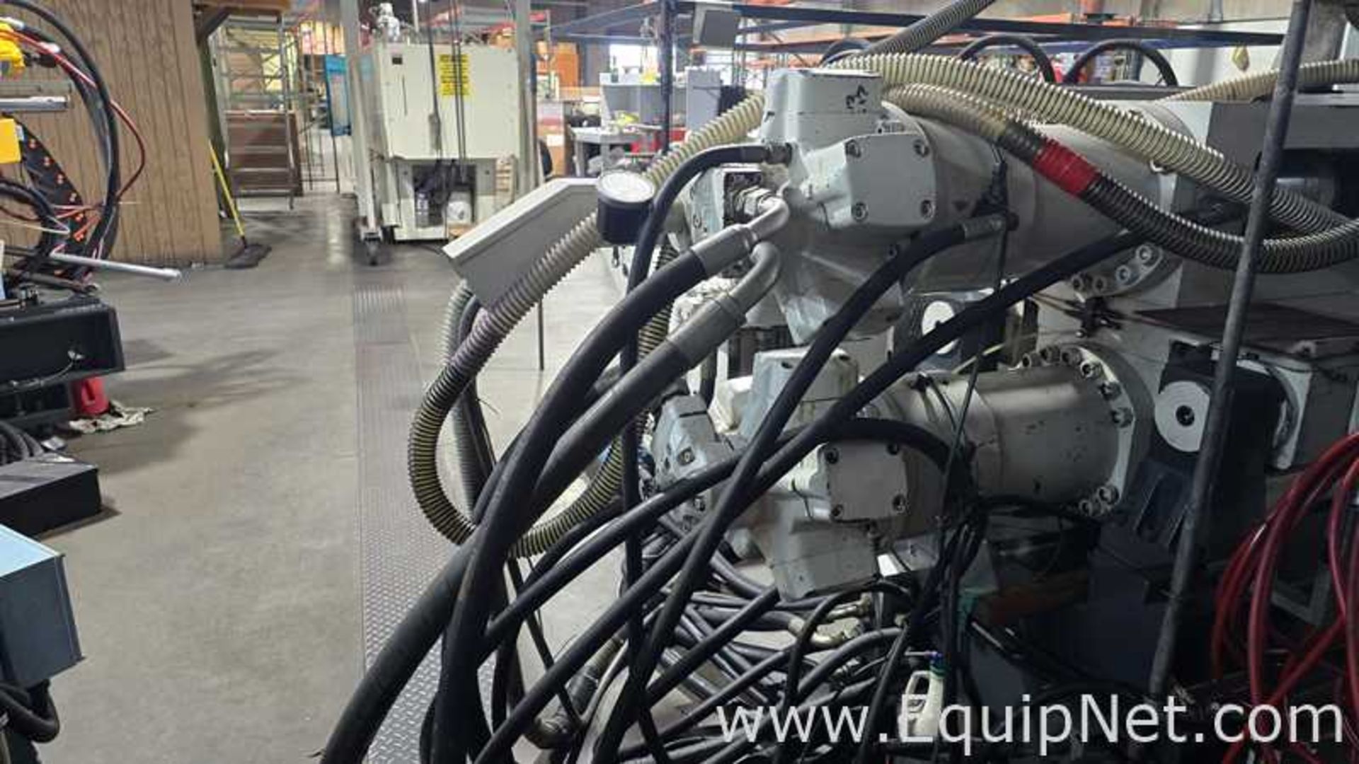 Footwear Injection Molding Machine P227 - Image 5 of 7