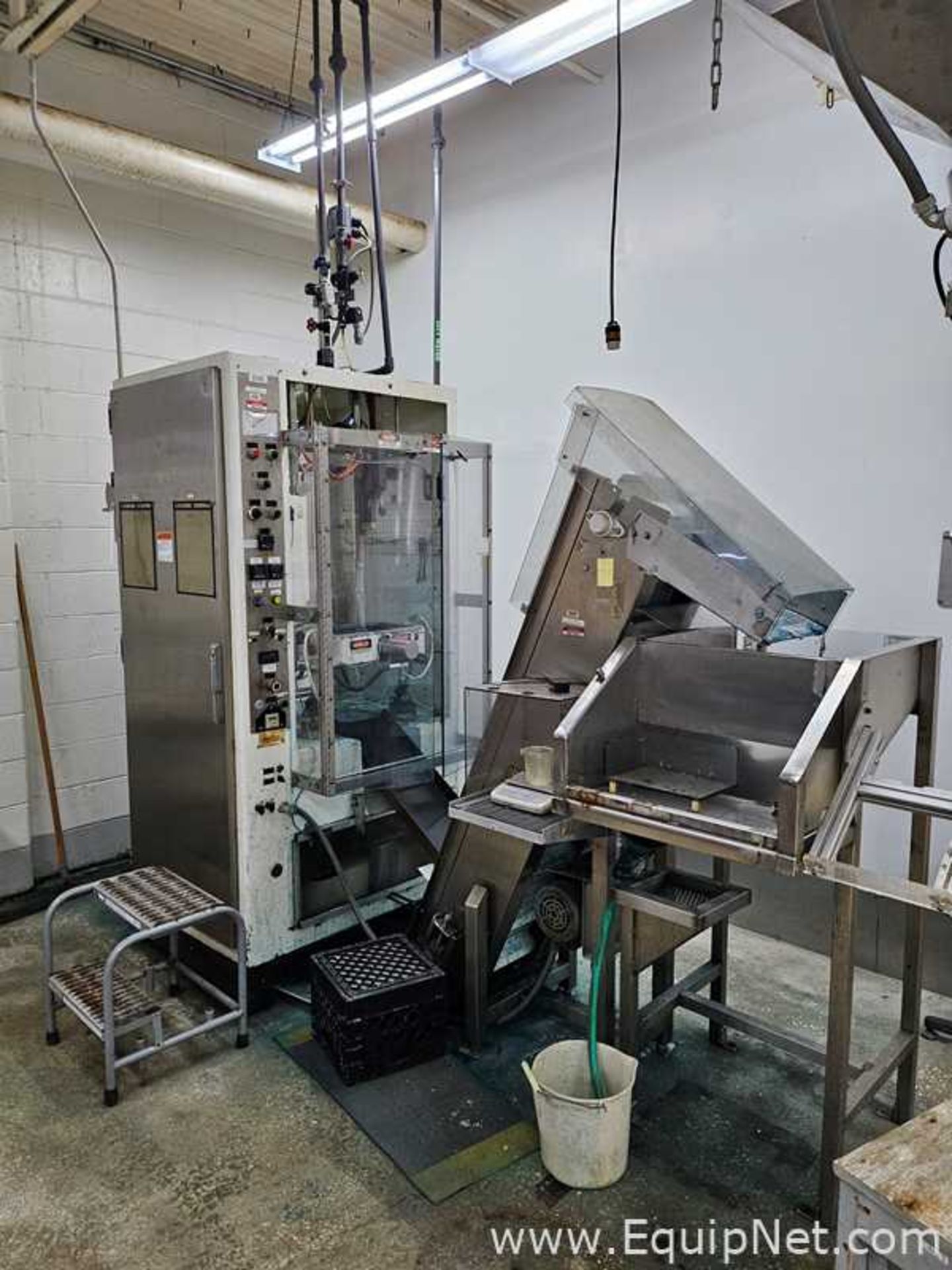 General Packaging Equipment 80AC Vertical Form Fill Seal Machine - Image 2 of 11