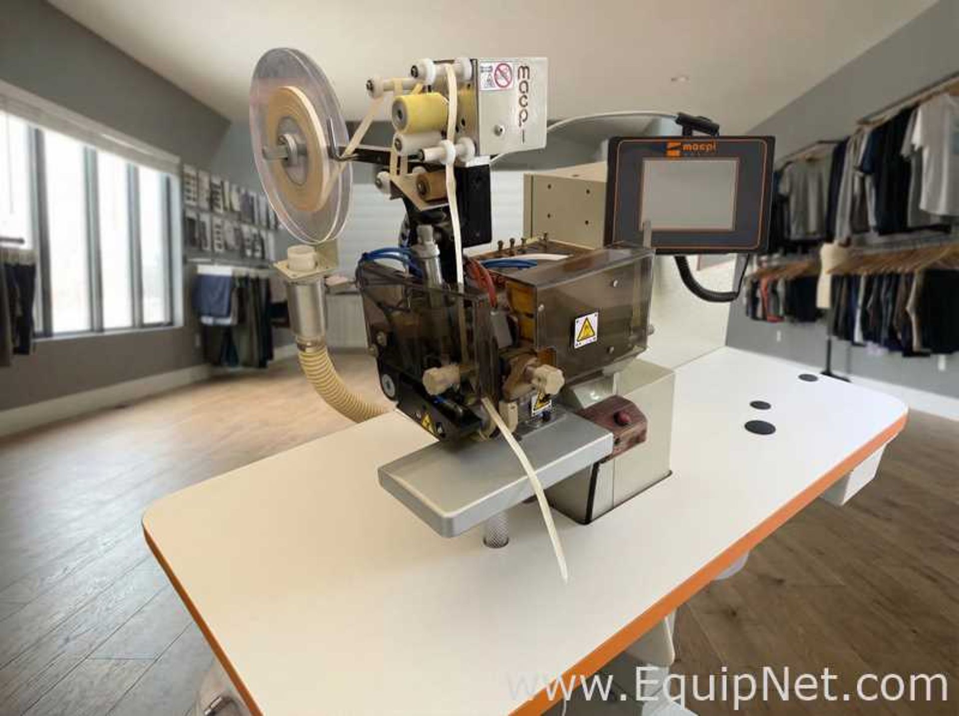 Macpi s.p.a 335.32 Automatic Adhesive Laydown Machine with Side Trimmer - Image 3 of 7