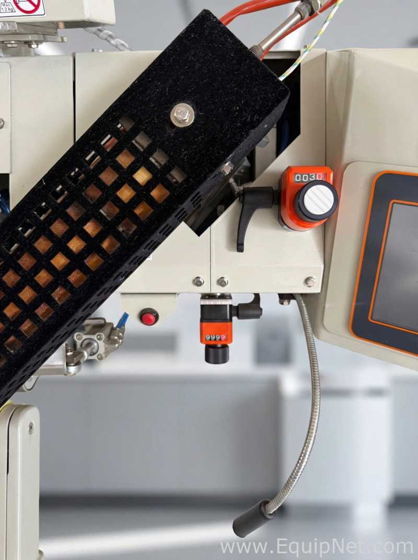 Macpi 336.59T Automatic Seam Sealing Machine - Image 4 of 7