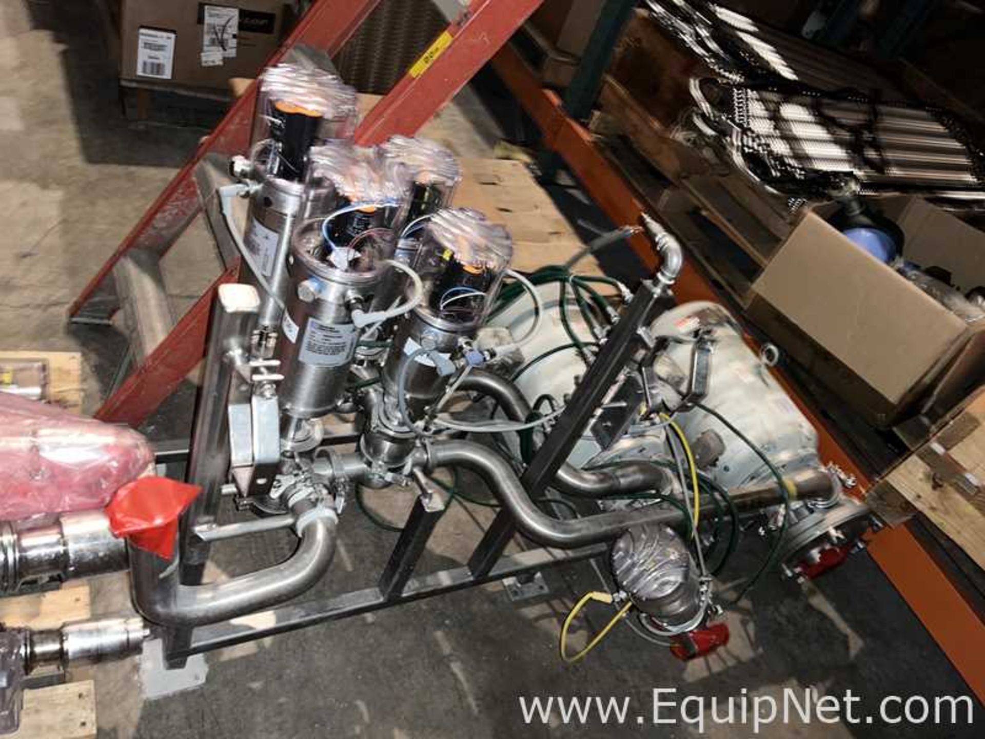 Automatic Manifold With A Pair Of Centrifugal Pumps