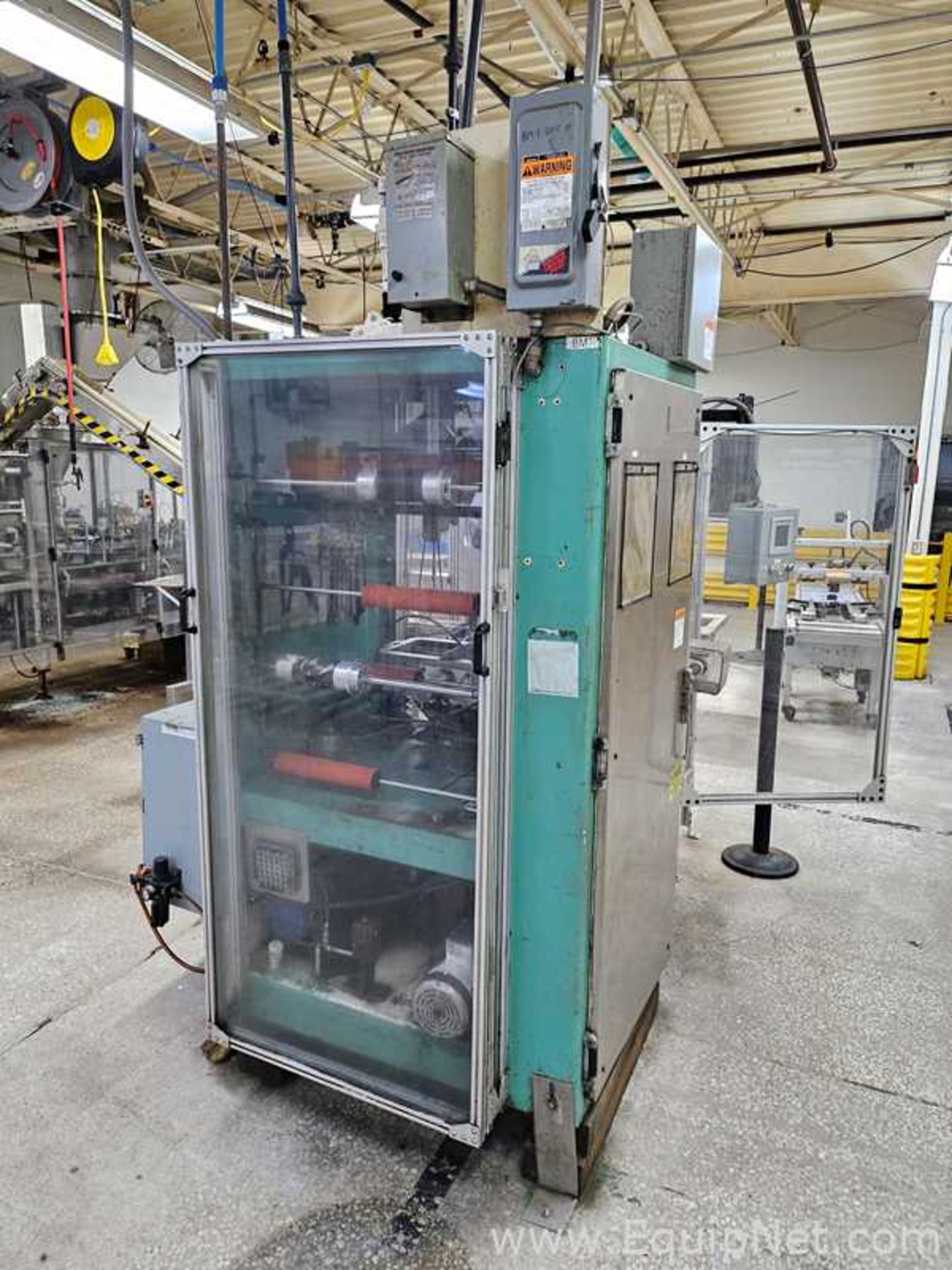 General Packaging Equipment 70L2C Vertical Form Fill Seal Machine - Image 5 of 9