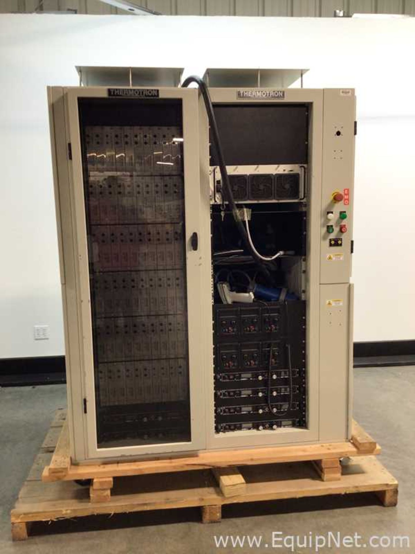 Thermotron PTS-NGHAST-120 controller
