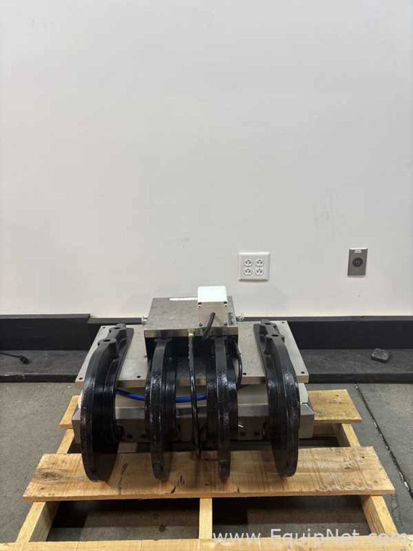 Tippmann Industrial Products, Inc. Clicker 1500 Die Cutting Press