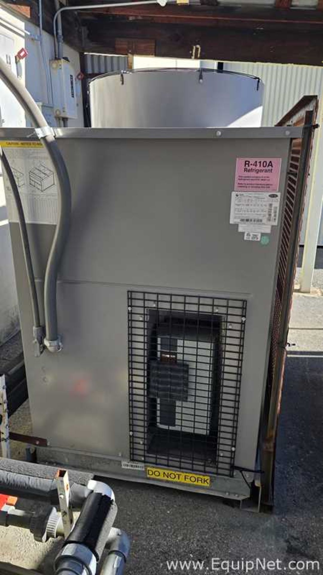 Carrier 30RAP0165FC0D100 15 Ton Chiller - Image 2 of 4