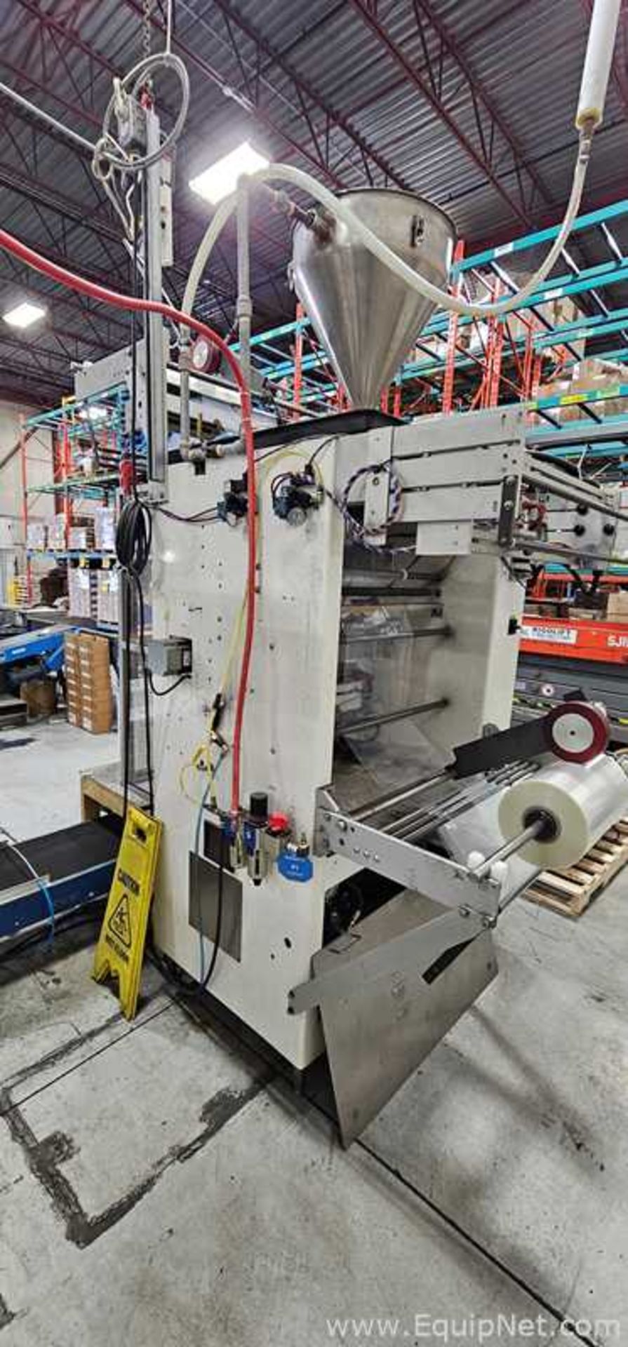 General Packaging Equipment 70WL12C4 Vertical Form Fill Seal Machine - Image 5 of 7