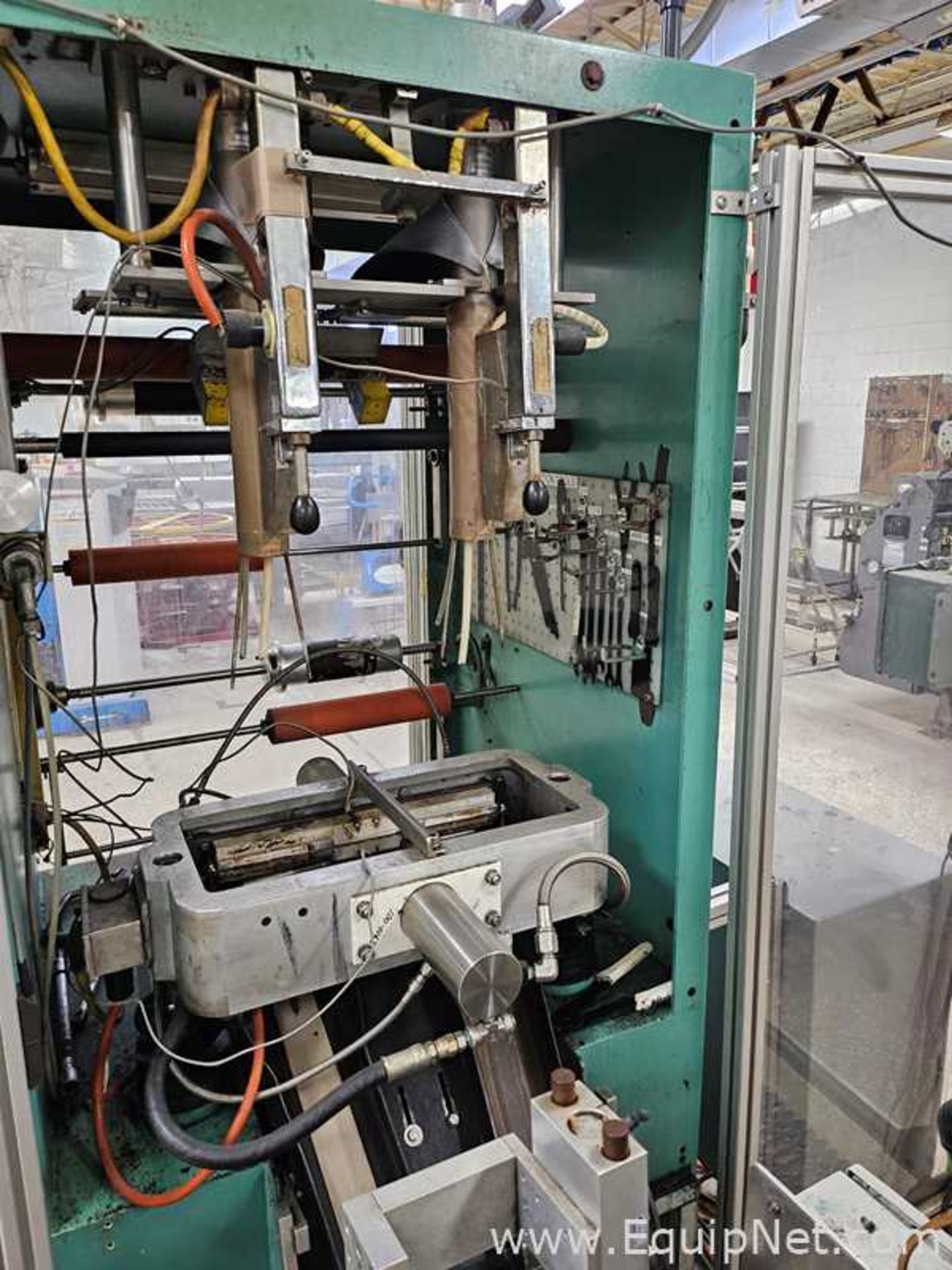 General Packaging Equipment 70L2C Vertical Form Fill Seal Machine - Image 3 of 9