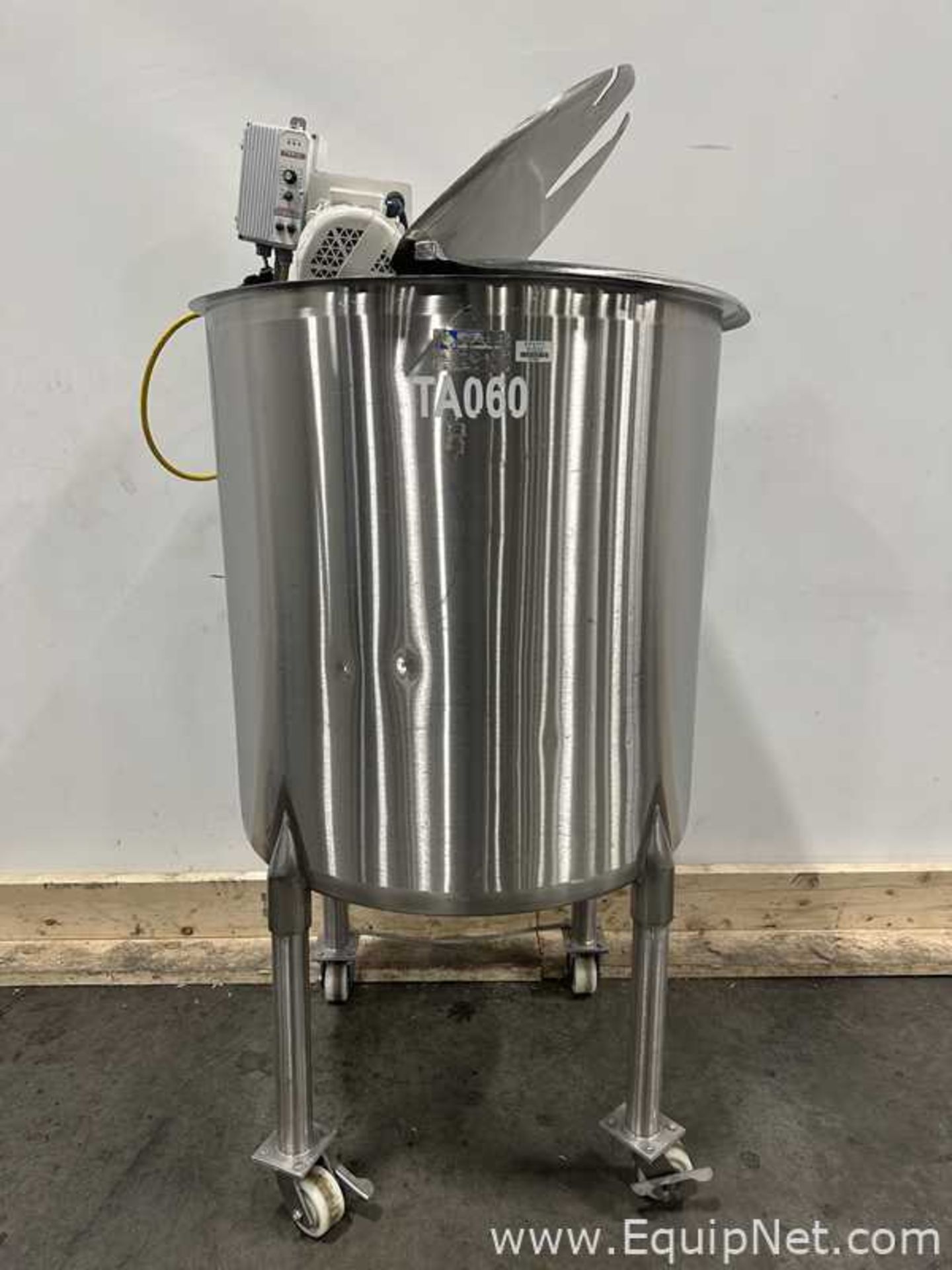 Lightnin Model XD-30 SCR Mixer With Baldor Washdown Duty DC Drive And Motor