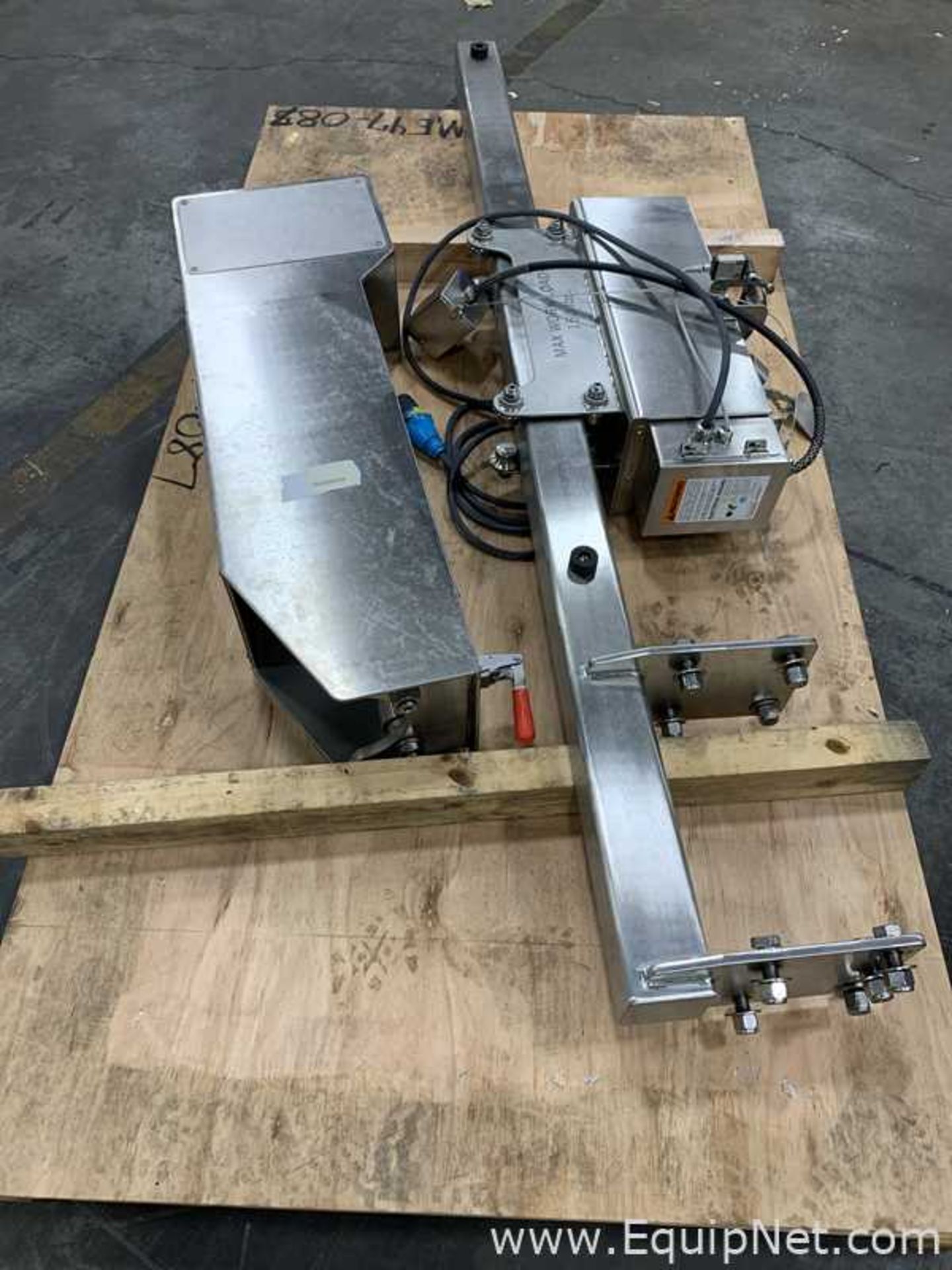 EHS Solutions Stainless Steel CST110 Jib Crane - 150 Lbs. Capacity