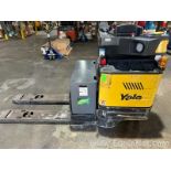 Yale MPR080LVGN24T2748 Motorized Pallet Jack With Charger