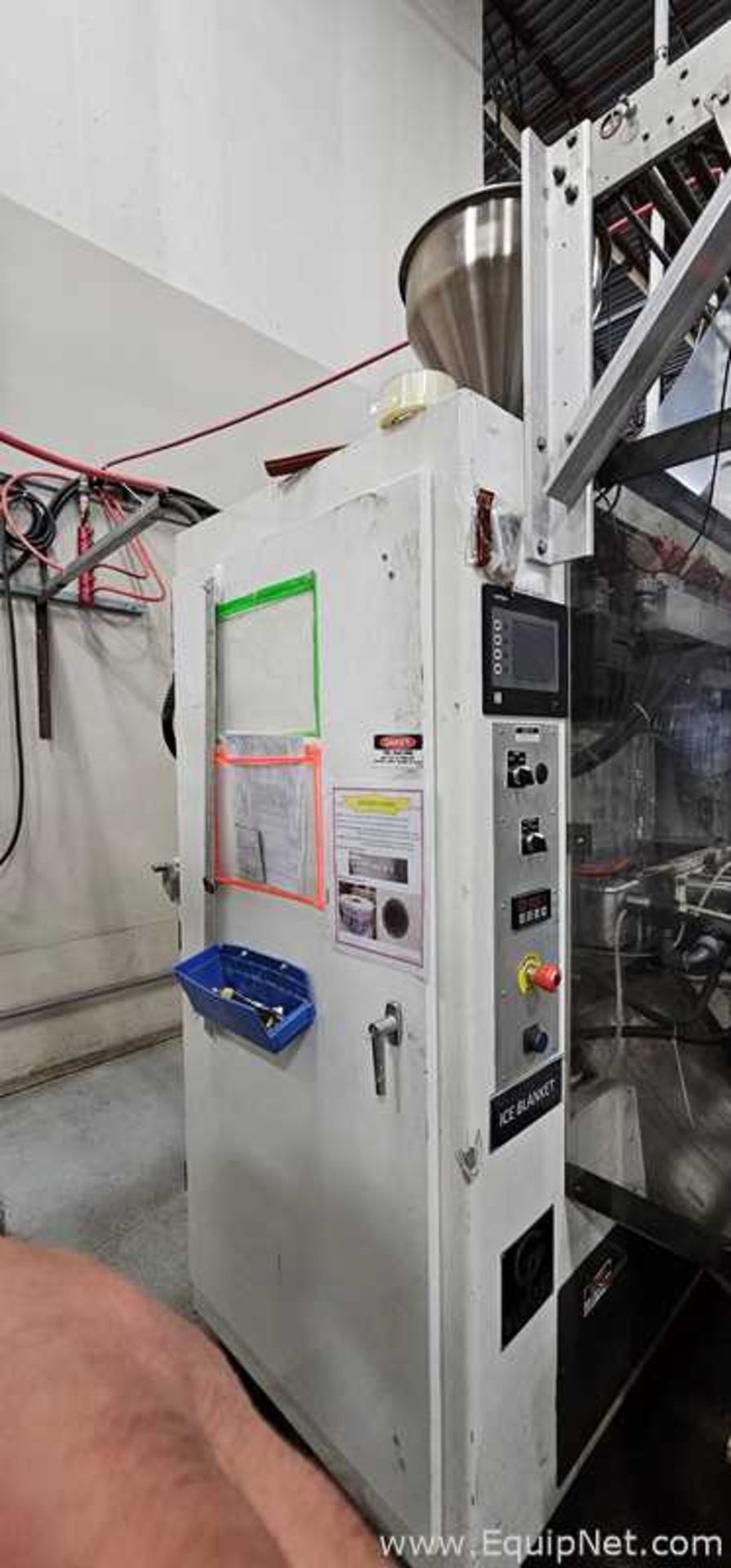 General Packaging Equipment 70WL12C4 Vertical Form Fill Seal Machine - Image 6 of 7