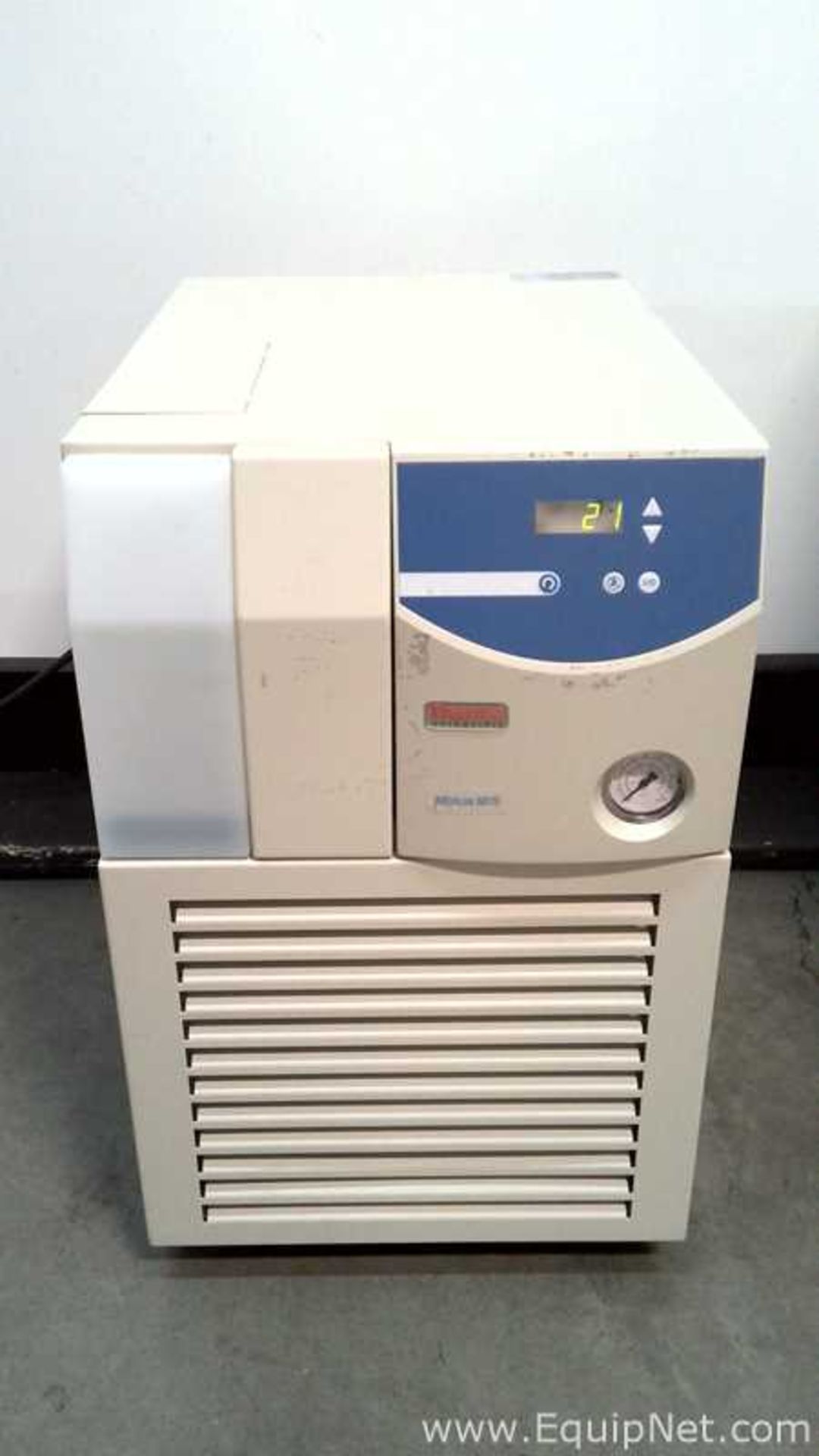 Thermo Fisher Scientific Merlin M75 Recirculating Chiller