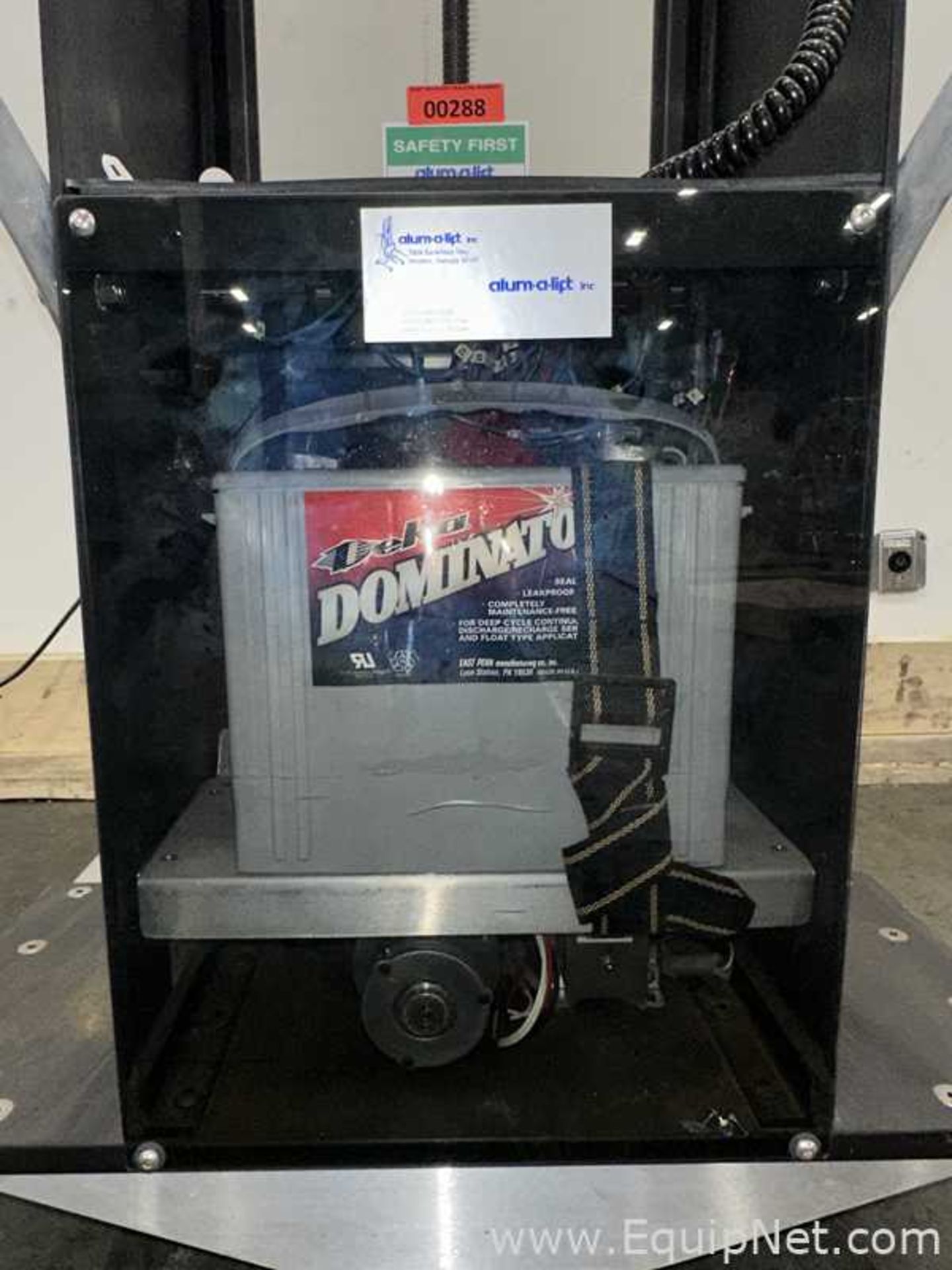 Alum A Lift 275 LBS Battery Operated Lift - Image 6 of 8