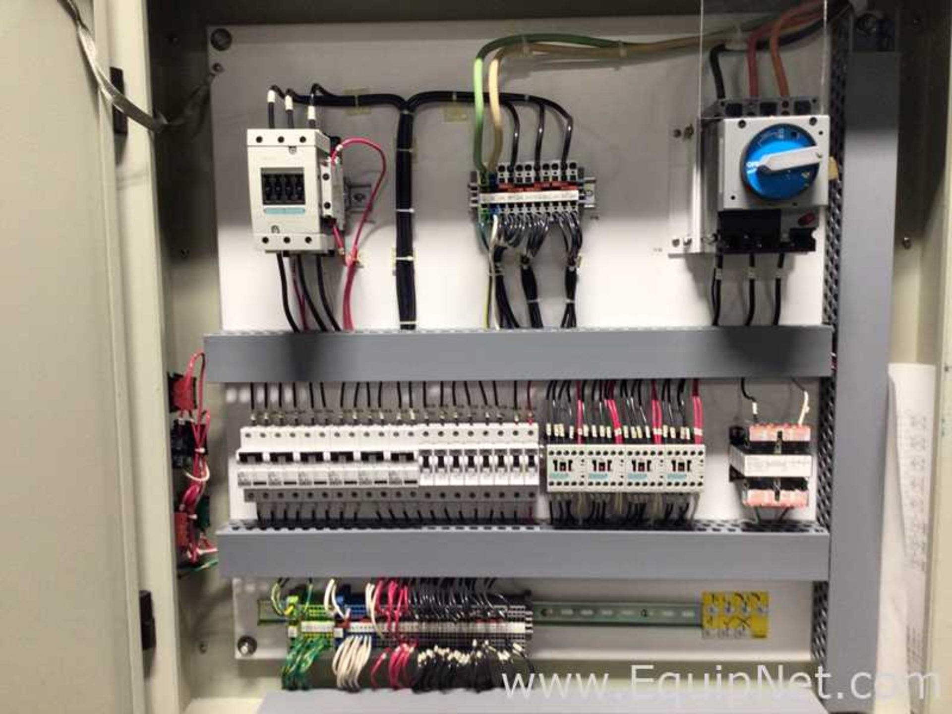 Thermotron PTS-NGHAST-120 Biased controller - Image 8 of 10