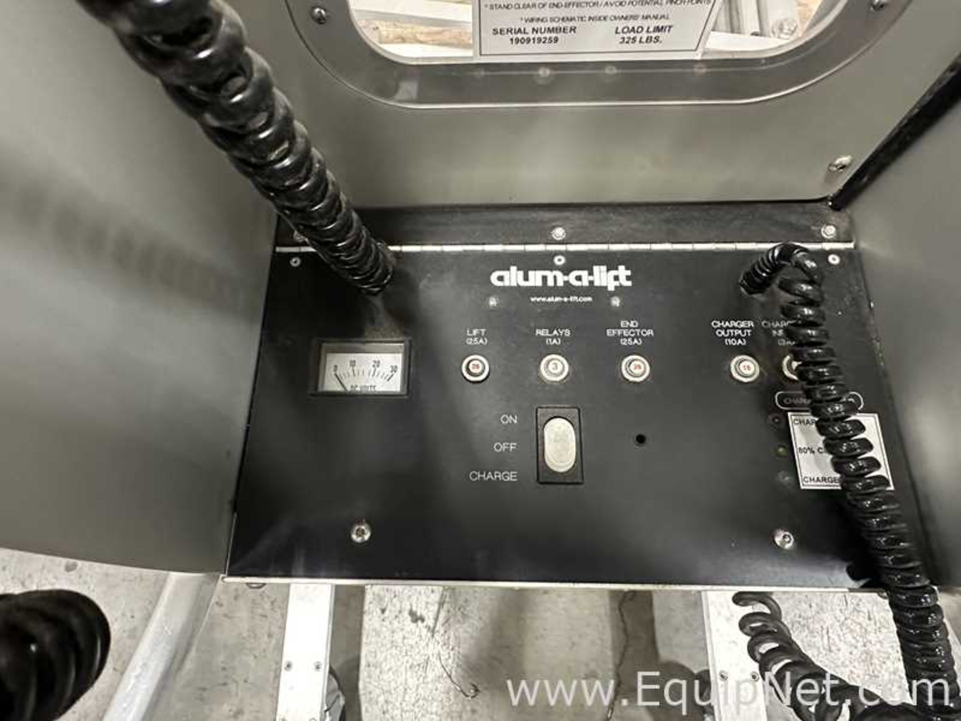 Alum A Lift Battery Operated Lift With Barrell Clamp - Image 11 of 21