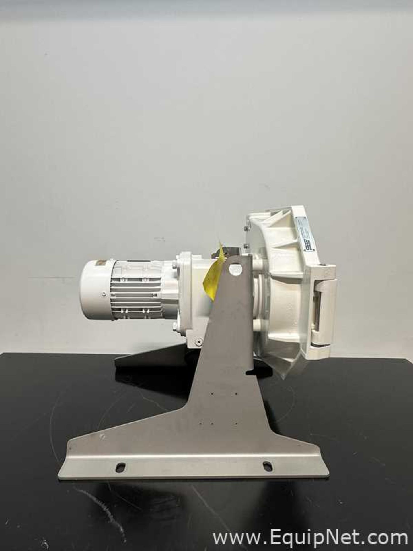 Watson Marlow 825 Hygienic Peristaltic Hose Pump - Image 5 of 9