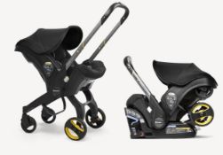 DOONA car seat stroller box does show some damage