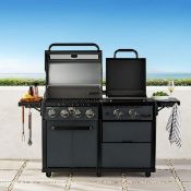 Pro series combo grill and griddle does show damage to the box unit unknown