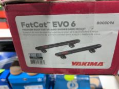 Yakima fat cat Evo six rooftop ski and snowboard Mountain