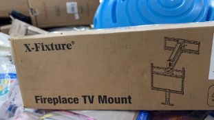 Simp play three peace, party supplies decor, Kleenex, three drawer wide part, charge in cables, fire